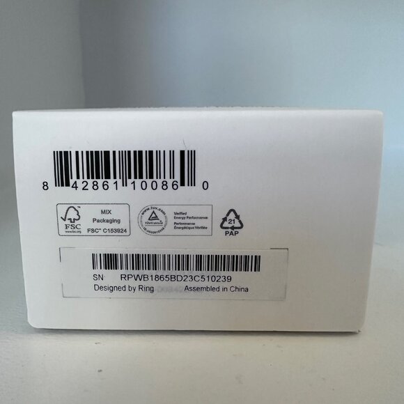 Ring Camera - Rechargeable Quick Release Battery Pack - Black - Picture 2 of 3